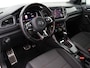 Volkswagen T-Roc 1.5 TSI R-Line | Carplay | Camera | Parkeerhulp | Trekhaak | Elek. Achterklep |