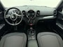 MINI Countryman Mini 1.5 Cooper Salt | Automaat | Navigatie | Climate Control | Parkeersensoren | Lichtmetalen Velgen | Multifunctioneel Stuurwiel | Bluetooth Telefonie |