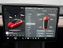 Tesla Model Y Long Range AWD 75 kWh - RIJKLAARPRIJS - All Seasonbanden - Rondomzicht Camera - Panoramadak - Stuur- en Stoelverwarming!