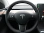Tesla Model Y Long Range AWD 75 kWh - RIJKLAARPRIJS - All Seasonbanden - Rondomzicht Camera - Panoramadak - Stuur- en Stoelverwarming!