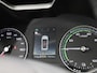 MG ZS MG EV Luxury 45 kWh | Apple Carplay / Android Auto | Camera | Stoelverwarming | Schuif/Kanteldak | Lichtmetalen Velgen | Dodehoekdetectie |