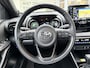 Toyota Yaris 1.5 Hybrid Executive | HUD | JBL | Panoramadak | Sensoren V/A |
