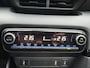 Toyota Yaris 1.5 Hybrid Executive | HUD | JBL | Panoramadak | Sensoren V/A |