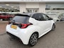Toyota Yaris 1.5 Hybrid Executive | HUD | JBL | Panoramadak | Sensoren V/A |