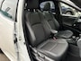 Toyota Yaris 1.5 Hybrid Executive | HUD | JBL | Panoramadak | Sensoren V/A |