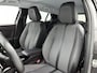 Peugeot 2008 1.2 Allure Pack 130pk Automaat | Apple Carplay/Android Auto | Stoelverwarming | Cruise Control | Achteruitrijcamera | LED | 17" LMV |
