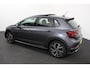Volkswagen Polo 1.0 TSI DSG R-Line Panorama dak Camera 17" Lichtmetalen Velgen Navigatie Apple Carplay / Android Auto Climate Control