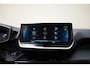 Peugeot e-2008 50 kWh Allure 3-Fase [ Panorama LED Navi Camera Stoelverwarming ]