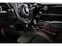 MINI John Cooper Works Mini 2.0 Chili | PARK ASSIS PACK | HALF LEDER | STOELVERWARMING | APPLE | NAVIGATIE