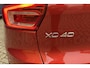 Volvo XC40 2.0 B4 Plus Dark | Parkeercamera | Pilot Assist | BLIS | Stoel- stuurverwarming