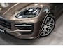 Porsche Cayenne Coupé 3.0 S E-Hybrid *Burmester / Club-Leder Interieur / Vierwielbesturing / Paint-to-Sample / Soft-Close / Stoelventilatie / Keyless*