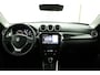Suzuki Vitara 1.5 Hybrid Style | Climate control | Cruise control | Navigatie | Apple carplay, Android auto | Stoelverwarming | Panoramadak | Lichtmetalen velgen |