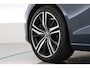 Volvo V60 2.0 T8 Recharge AWD Inscription 390PK | Pano-dak | ACC | Elek. Trekhaak | Camera | Stoel + stuurverw. | 19 inch