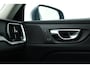 Volvo V60 2.0 T8 Recharge AWD Inscription 390PK | Pano-dak | ACC | Elek. Trekhaak | Camera | Stoel + stuurverw. | 19 inch