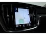 Volvo V60 2.0 T8 Recharge AWD Inscription 390PK | Pano-dak | ACC | Elek. Trekhaak | Camera | Stoel + stuurverw. | 19 inch