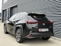 Lexus UX 250h Camera/Trekhaak/Apple