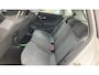 Volkswagen Polo 1.0 BlueMotion Edition 95 PK | Apple Carplay | Cruise Control | Airco | 5-Deurs | Elektrische Ramen | Buitenspiegels Elektrisch Verstelbaar | 6-Luidsprekers | Spraakbediening |