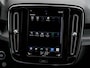 Volvo XC40 1.5 T3 R-Design 163 PK Automaat Trekhaak Camera LED Apple CarPlay Android Auto Navigatie 19"