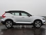 Volvo XC40 1.5 T3 R-Design 163 PK Automaat Trekhaak Camera LED Apple CarPlay Android Auto Navigatie 19"