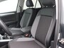 Volkswagen T-Roc 1.0 TSI Edition 115PK Navi, Adaptieve Cruise Controle, Side Assist, PDC voor en achter, Stoelverwarming, 17" LM Velgen