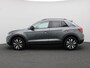 Volkswagen T-Roc 1.0 TSI Edition 115PK Navi, Adaptieve Cruise Controle, Side Assist, PDC voor en achter, Stoelverwarming, 17" LM Velgen