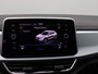 Volkswagen T-Roc 1.0 TSI Edition 115PK Navi, Adaptieve Cruise Controle, Side Assist, PDC voor en achter, Stoelverwarming, 17" LM Velgen