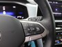 Volkswagen T-Roc 1.0 TSI Edition 115PK Navi, Adaptieve Cruise Controle, Side Assist, PDC voor en achter, Stoelverwarming, 17" LM Velgen