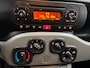 Fiat Panda 0.9 TwinAir Edizione Cool NL-Auto met Airco, RadioCD-speler en Electrische ramen met afstandbediening op portieren enz.