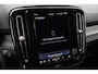 Volvo XC40 Recharge P8 AWD R-Design | Trekhaak | Navigatie | Dodehoek detectie | Stoel-/stuurverwarming | Apple Carplay / Android Auto | 19 inch | Adaptive Cruise
