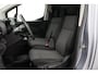 Toyota ProAce City 1.5 D-4D Cool Comfort | Trekhaak | Airco | Cruise Control | 15 inch | 3-zits | Betonplex | Bluetooth