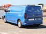 Volkswagen e-Transporter Style Intro L2 210 kW (286 pk) 3500 m | Trekhaak | Achteruitrijcamera | LED | ACC | Airco | Lichtmetalen Velgen |