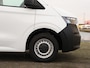 Volkswagen e-Transporter Bestelwagen L2 elektromotor 100 kW (136 pk) | Dubbele schuifdeur | Airco | Cruise control | PDC + Camera | Navigatie via App Connect | Achterdeuren | Trekhaak |