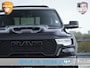 Dodge Ram | RHO | 3.0L Twin-Turbo I6 | 4x4 | Crew Cab | Black Edition | Panoramadak | 14,4-inch Touchscreen | Passenger Display | Getoonde accessoires zijn verkrijgbaar tegen meerprijs
