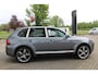 Porsche Cayenne 3.2 Gemballa Edition, Luchtvering