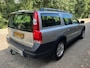 Volvo XC70 2.5 T momentum Automaat (Nette auto)
