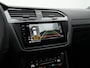 Volkswagen Tiguan 2.0 TDI 200 pk DSG 4Motion R-Line | Panoramadak | Trekhaak | Navigatie Discover Pro | Leder | Geheugenstoelen | Harman/Kardon | 360 camera | IQ Light