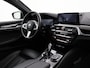 BMW 5-Serie Touring 520i HE LUXURY + PANORAMA | HEAD-UP | LIVE COCKPIT | 1e EIGENAAR | SFEERVERLICHTING | LEDER