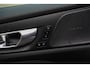 Volvo V60 2.0 T6 Plug-in hybrid AWD Plus Dark Harman/Kardon | Parkeercamera Achter | Adaptieve Cruise Control + Pilot Assist | LED-Koplampen