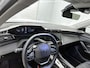 Peugeot 408 1.2 Hybrid Allure 145pk Automaat | Navigatie | Climate Control | Adaptieve Cruise Control | Achteruitrijcamera | LED | Keyless Entry/Start | 19" LMV | Keyless Entry/Start | Apple Carplay/Android Auto |