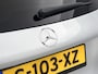 Mercedes-Benz GLC 300 e 4MATIC Business Solution AMG 5 spaaks lichtmetalen velgen | Navigatie | Parking support met camera achter | Night pack | Inclusief 24 maanden MB Certified garantie voor Europa.