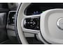 Volvo XC90 T8 Plug-in hybrid Ultra Dark | FULL OPTIONS | Luchtvering | Bowers&Wilkins | Massage | Head-Up | Trekhaak | 22 Inch
