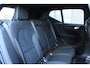 Volvo EX40 Single Motor Extended Range Business Ed. 82 kWh | Eindejaarsknaller Nieuwprijs € 54.260,= eerste tenaamstelling 23-12-2025 | Visual Park Assist incl. 360° Parkeercamera | Stuurverwarming | Stoelverwarming | Microtech/Nubuck Bekleding | Getint Glas | Harman/Kardon | BLIS | Adaptieve Cruise Control | Pilot Assist | 19 Inch Lichtmetalen Velgen