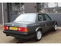 BMW 3-Serie 320i 6 Cilinder ORIGINELE STAAT! UNIEKE AUTO! AUTOMAAT