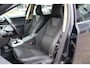 Volvo XC60 2.0 D3 Summum Navi Trekhaak Bi-Xenon Cruise control Pdc v+a