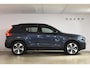 Volvo XC40 B4 211PK Automaat Plus Dark / Navigatie / Adaptive Cruise / Harman Kardon / Stuur- & Stoelverwarming / Elektrische achterklep / Achteruitrijcamera / Trekhaak / Elektrische stoelverst. met geheugen