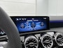 Mercedes-Benz A-klasse 250 e Business Solution AMG | Nightpakket | Advanced sound system | Dodehoekassistent | Panoramaschuifdak | Smartphone-integratie | MULTIBEAM LED | KEYLESS GO |