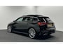 Mercedes-Benz A-klasse 250 AMG Premium Plus PANO LEER CAMERA ECC CRUISE NAVI CARPLAY.