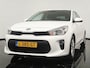 Kia Rio 1.4 DynamicLine 100PK Automaat - Navigatie - Camera - Climate control - Cruise control - LED lampen - 12 maanden garantie