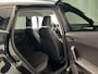 SEAT Arona 1.0 TSI Style Alcantara Navigatie Stoelverwarming Parkeersensoren