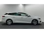 Renault Megane E-Tech Estate 1.6 Plug-In Hybrid 160 Intens NAVI LM CRUISE ECC CARPLAY.